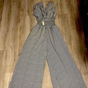 Woman’s jumper brand new